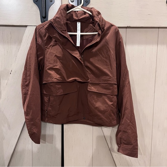 lululemon athletica Always Effortless Jacket Roasted Brown Size 6 - Picture 2 of 9